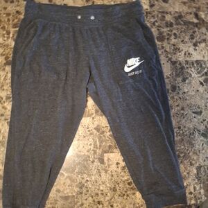 Nike Women Workout Pants